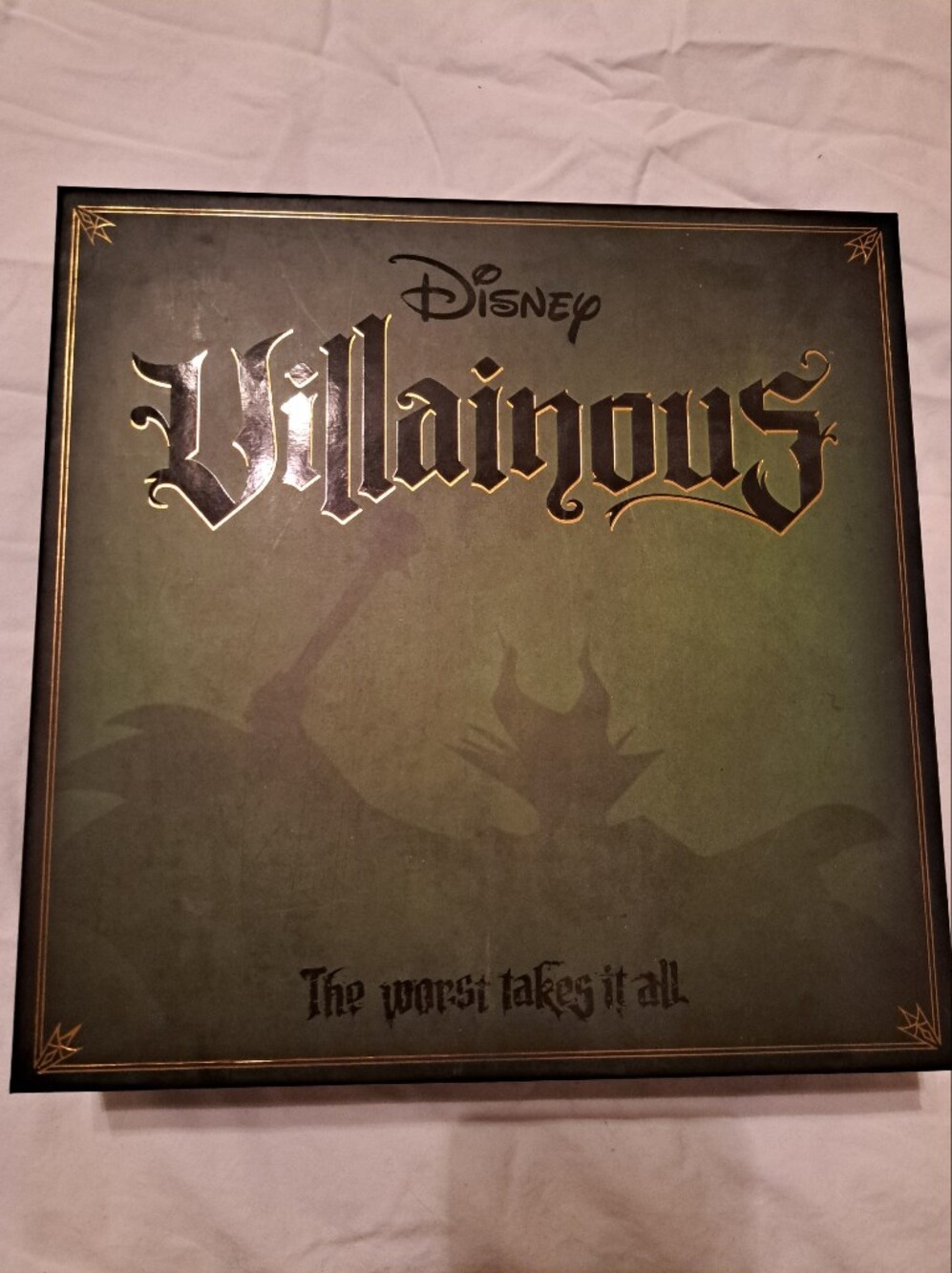 Disney Villainous Family Board Game - NEW - Opened / Never Used